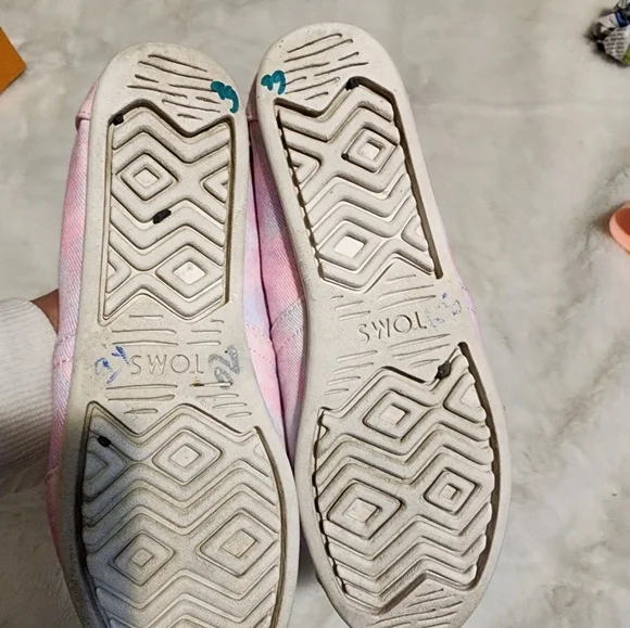 Toms shoes for women size 8.5 - Picture 5 of 6